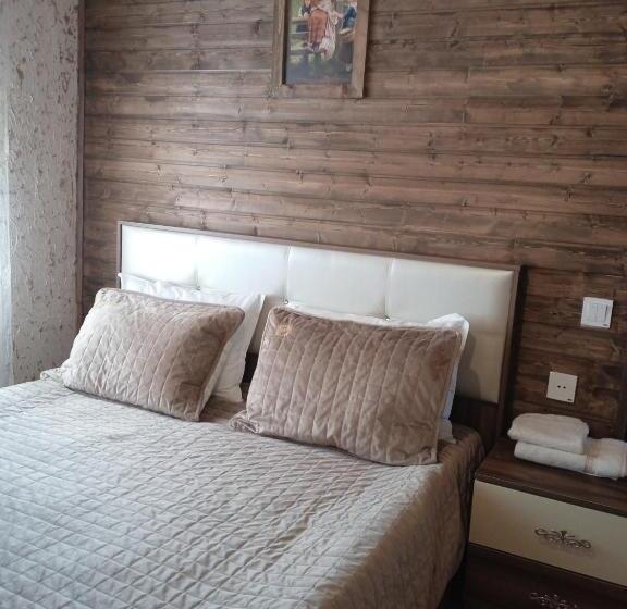 هتل Mountain Breeze