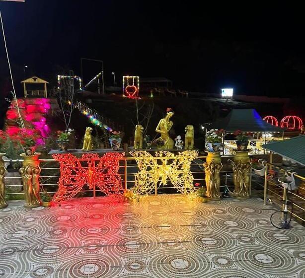 هتل Mountain Breeze