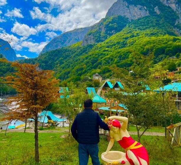 هتل Mountain Breeze