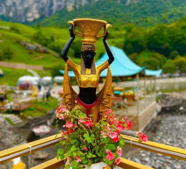 هتل Mountain Breeze