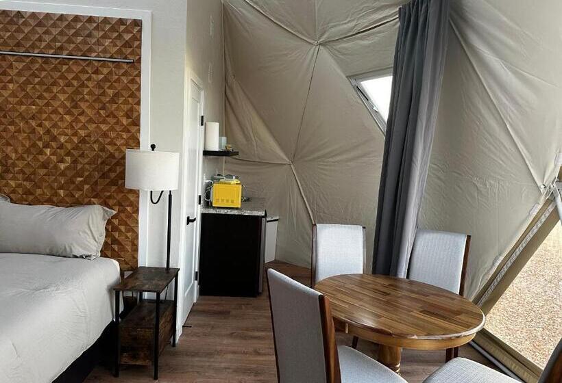 Отель Nude Glamping Dome