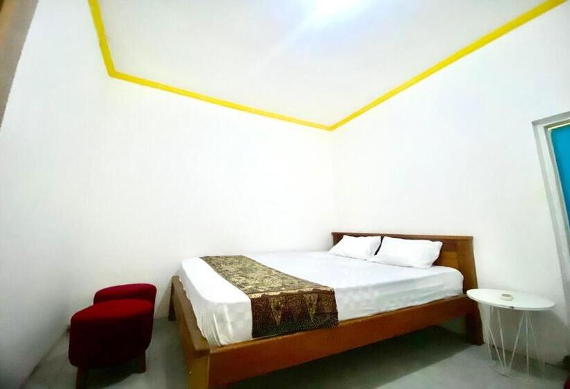 酒店 Oyo 93817 Vera Guesthouse