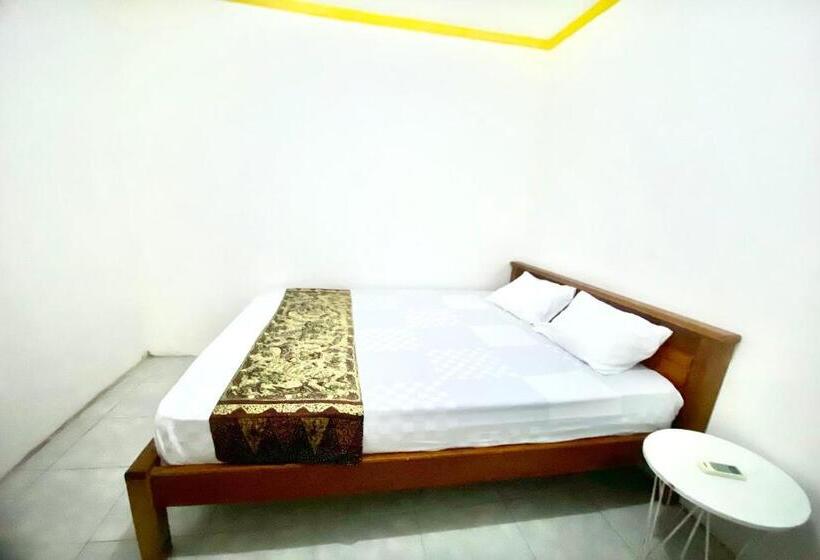 酒店 Oyo 93817 Vera Guesthouse