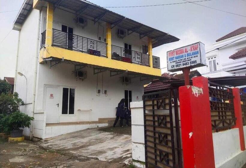 בית מלון כפרי Wisma Al Araf Syariah Mitra Reddoorz Palembang