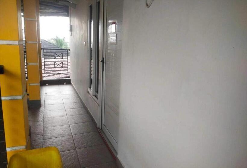 בית מלון כפרי Wisma Al Araf Syariah Mitra Reddoorz Palembang