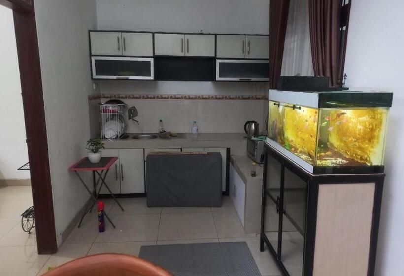 Отель Oyo 93820 Salma Homestay Syariah