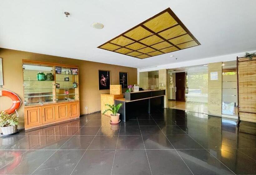 בית מלון כפרי Oyo 93826 Cprc Inn Serpong