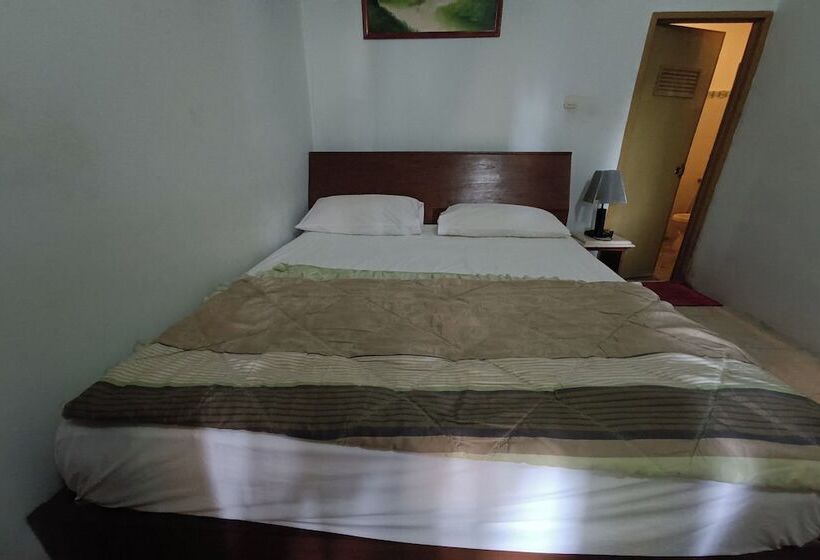 فندق Oyo 93826 Cprc Inn Serpong