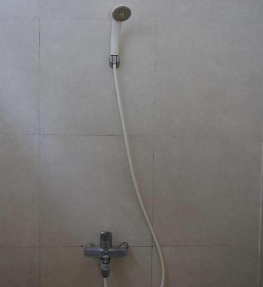 ホテル Oyo 93831 Penginapan Cisauk