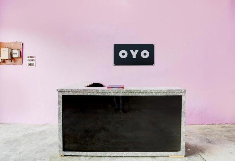 فندق Oyo Flagship Moon S.e.z