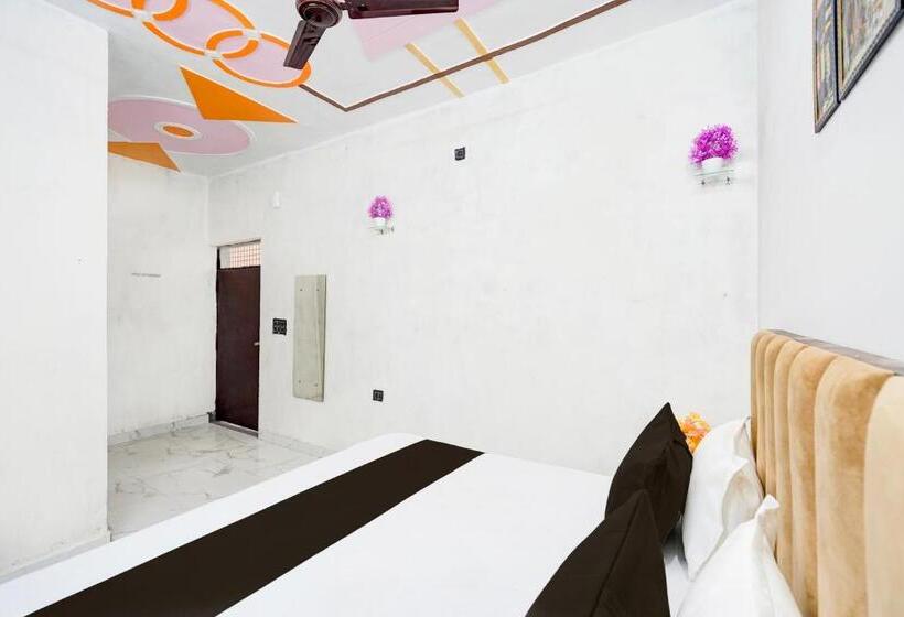 Отель Oyo Jannat Residency