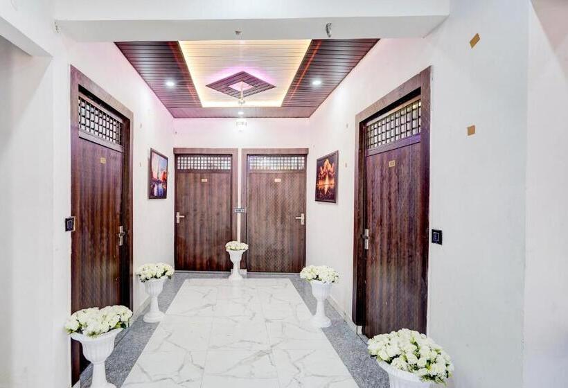 Отель Oyo Jannat Residency