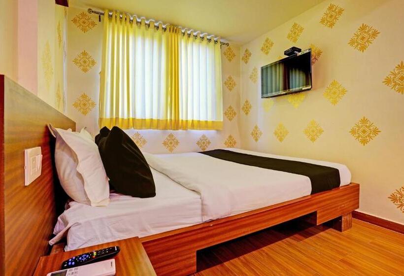 בית מלון כפרי Oyo Tulsi