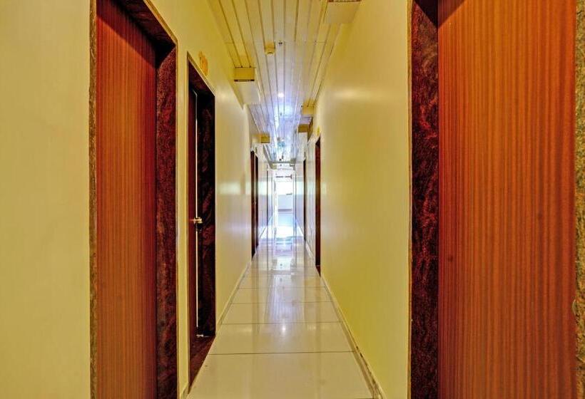 בית מלון כפרי Oyo Tulsi