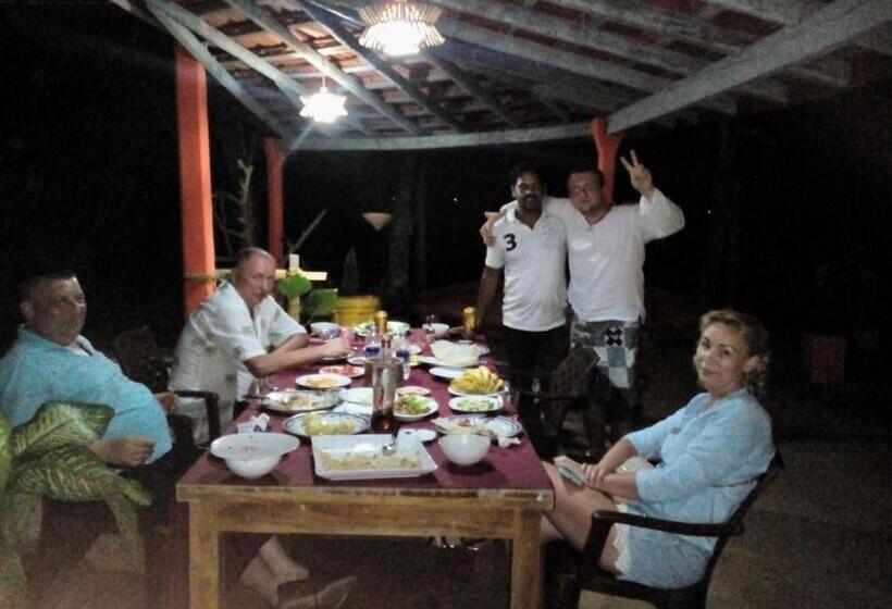 호텔 River Paradise