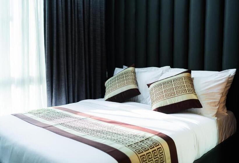 هتل Shine Boutique