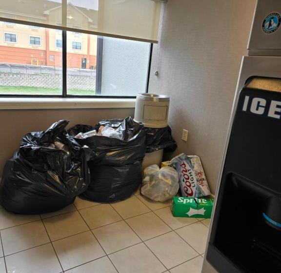 فندق Sonesta Select