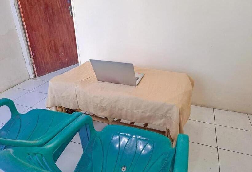 فندق Spot On 93840 Guest House Amanda Syariah