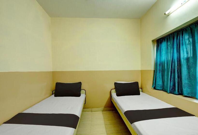 호텔 Spot On Ss Residency