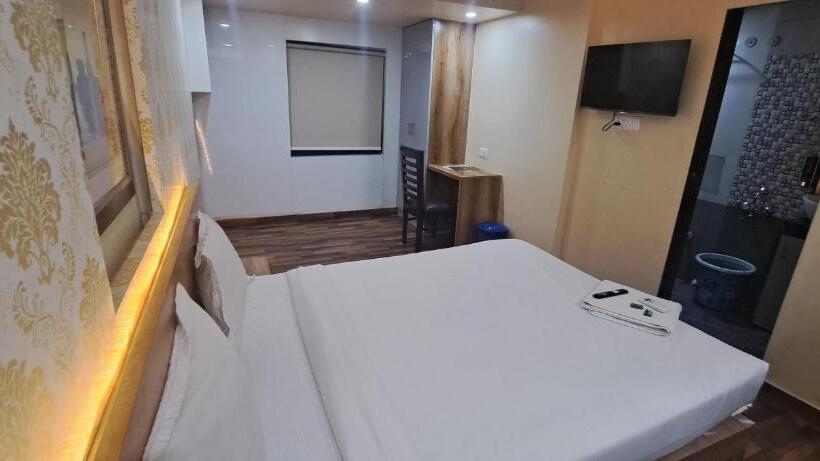 ホテル Tan Square Inn Lodge