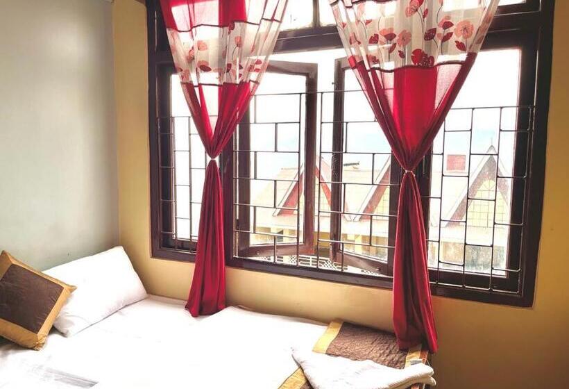 בית מלון כפרי Red Rose