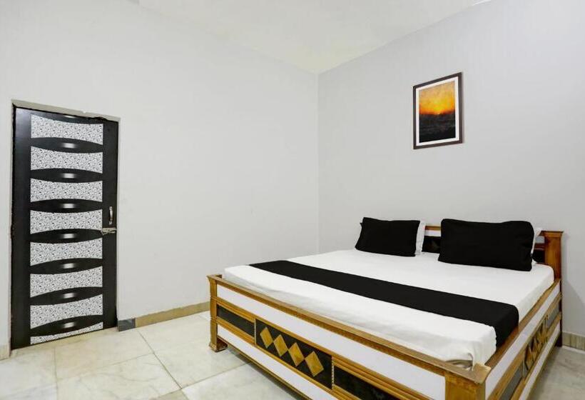 Oyo Flagship Hotel Dimna Lake