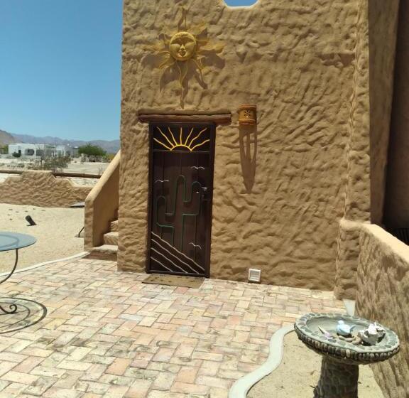 بنسيون Casa De Katalina