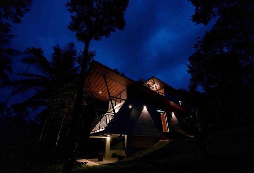 Пансион Crocolakes Huts By Travellikee