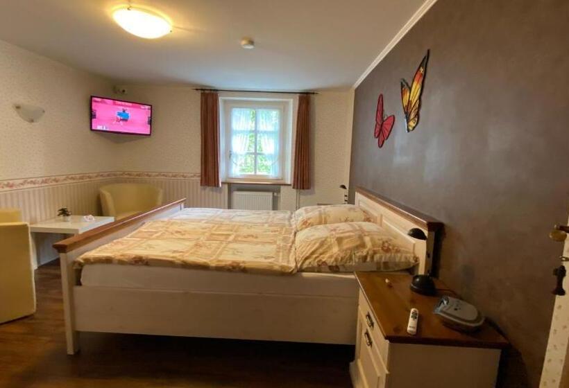 بنسيون Gästehaus Bauernstube