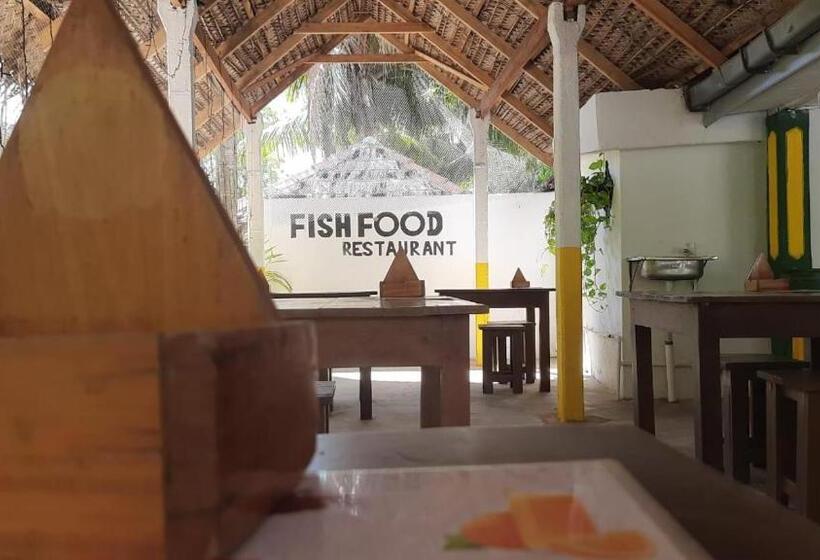 ペンション Kanthi Guest Inn