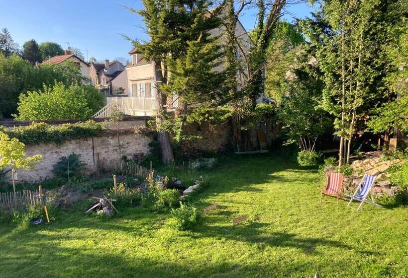 Пансион La Mini Maison Des Bords De Seine