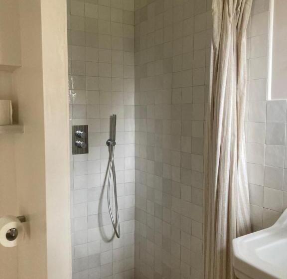 Пансион La Mini Maison Des Bords De Seine