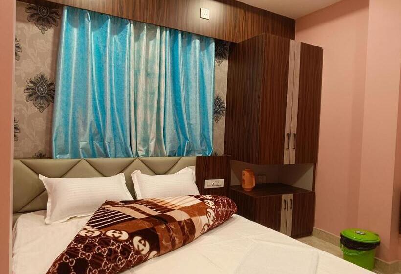 ペンション O Uttara Residency