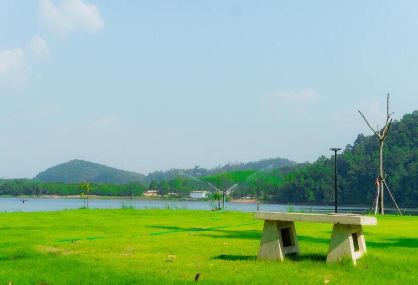 渡假胜地  Camp Chamao