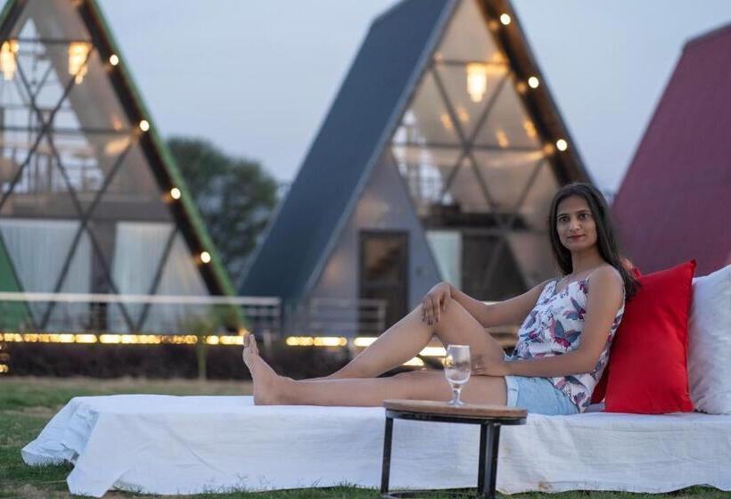 Resort Sunflower Saga