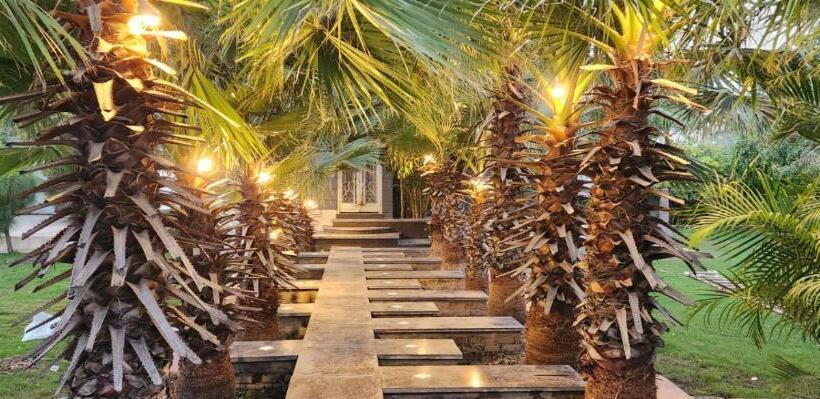 The Kalyaneshwar Dixit Hotels & Resorts