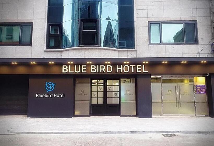 Hotel Bluebird