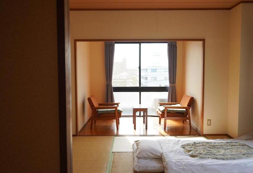 ビジネス旅館 越後家