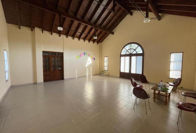 호스텔 Casa De Retiros Virgen De Guadalupe, Finca La Soledad. Bodega Prelatura