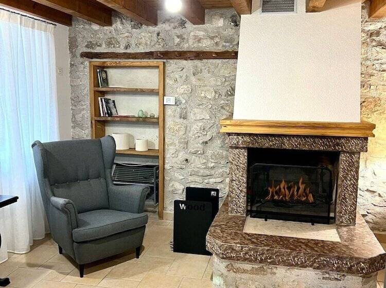 ベッドアンドブレックファースト La Piolsa