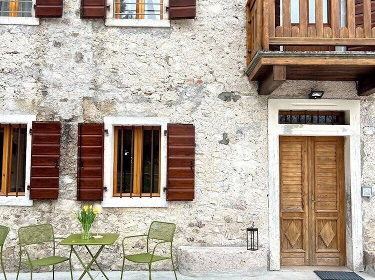 ベッドアンドブレックファースト La Piolsa