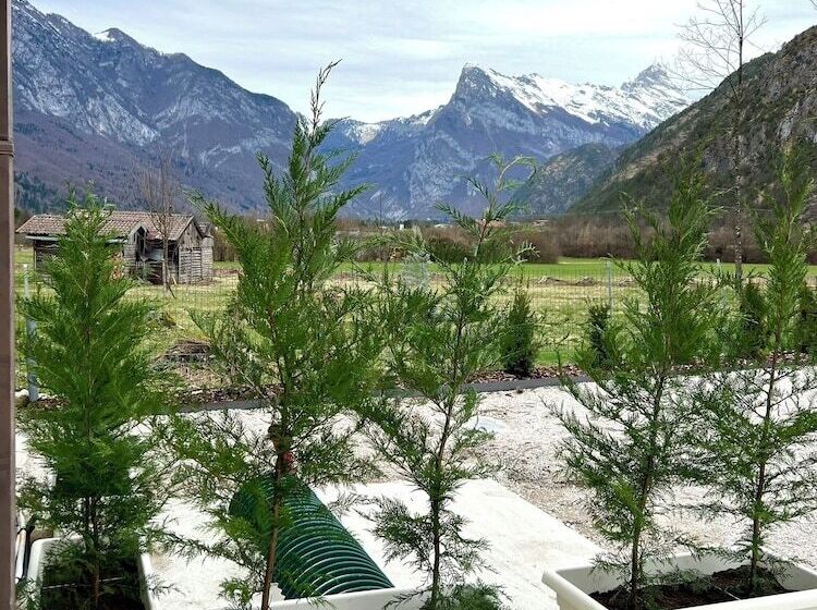 ベッドアンドブレックファースト La Piolsa