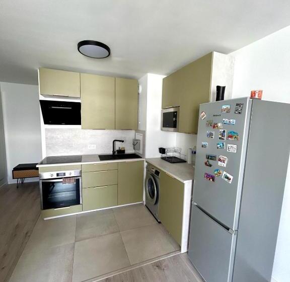 Bed and Breakfast Appartement De Luxe