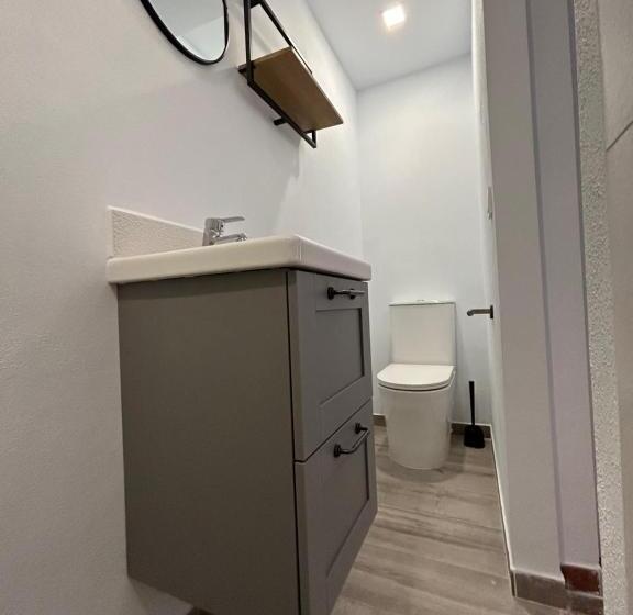 민박 El Bufon De La Corte