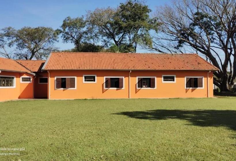 Bed and Breakfast Hostel Do Cabral