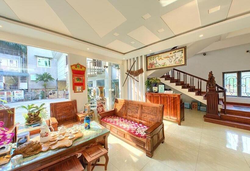 تختخواب و صبحانه Nhà Nghỉ Việt Hùng