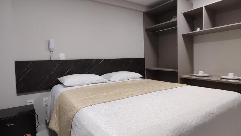 Flat 109 Paradise Beach