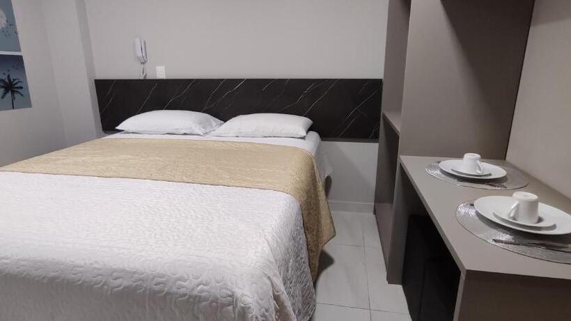 Flat 109 Paradise Beach