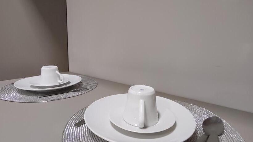 Flat 109 Paradise Beach