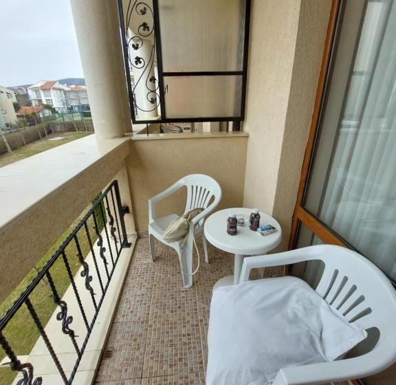 Fort Noks Prestige Beach Aparthotel, Sveti Vlas